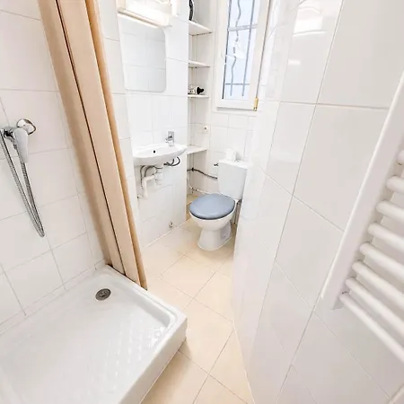 Apartamento Cosy 8eme Gare Saint Lazare *